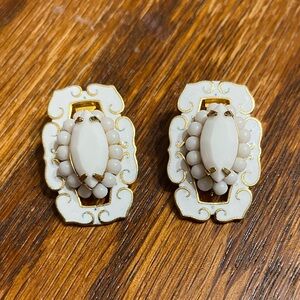 1950s Vintage Milk Glass Clip On Earrings